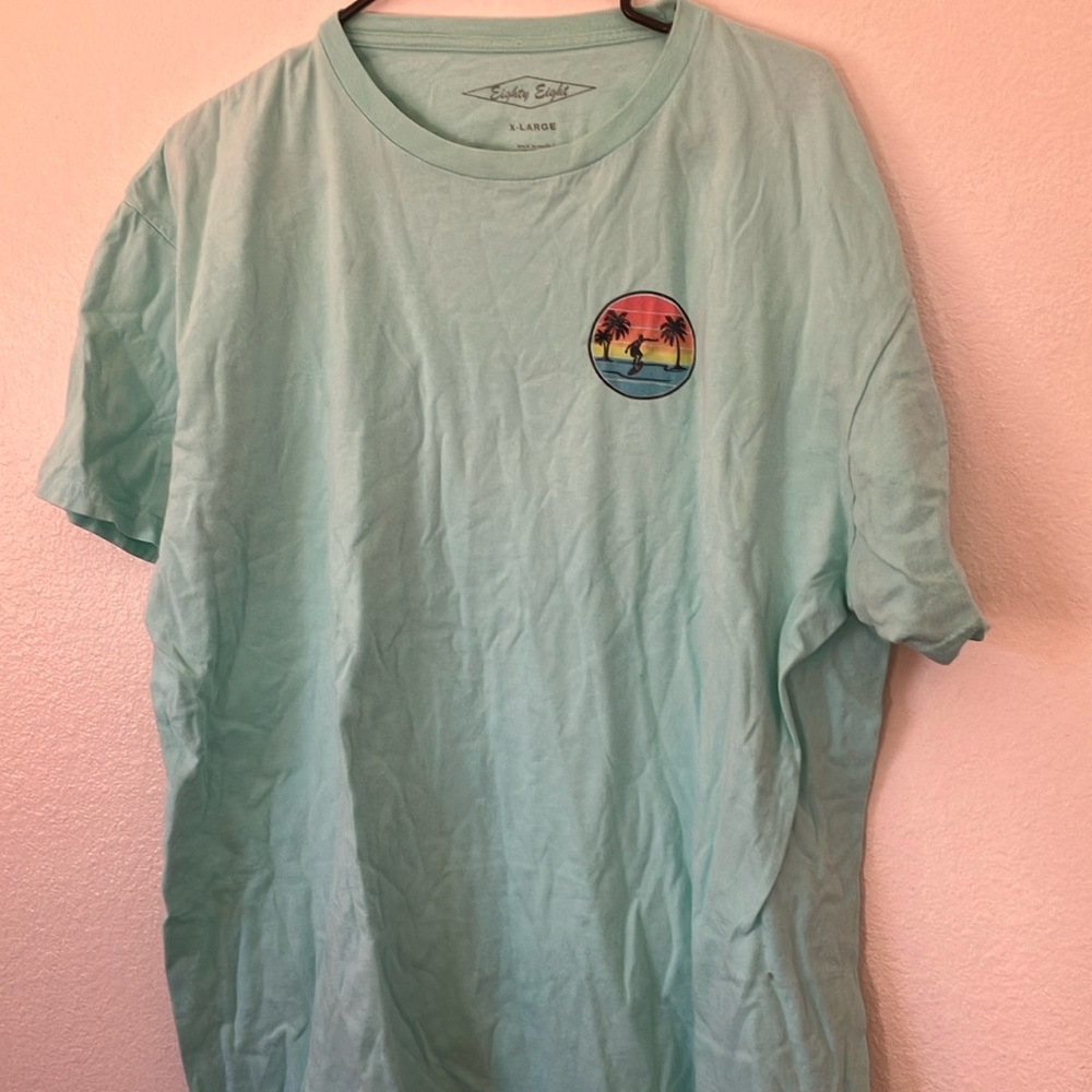FINAL MARKDOWN Eighty eight t shirt xl
